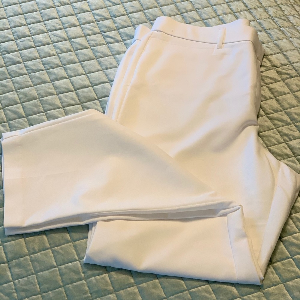 Dana Buchman Size 16 White Dress Pants
